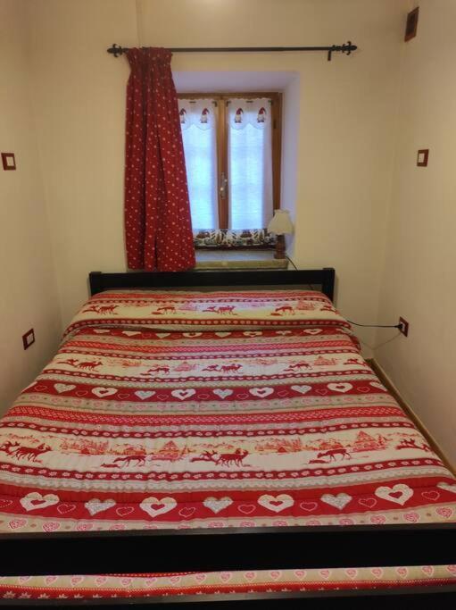 Casa Del Cios Calda E Intima Casetta Immersa Nel Verde Delle Montagne Alpe Basciumo Екстериор снимка