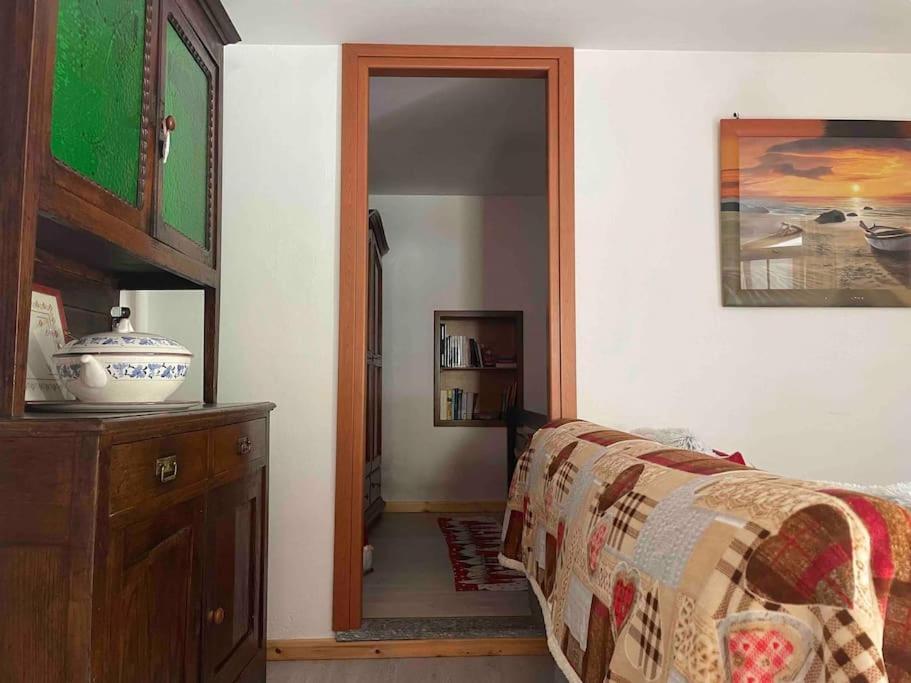 Casa Del Cios Calda E Intima Casetta Immersa Nel Verde Delle Montagne Alpe Basciumo Екстериор снимка